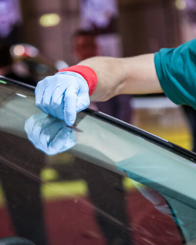 Windscreen Repairs & Re-seals in South East Melbourne