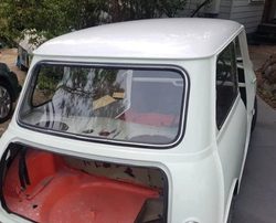 Hi Tec Windscreens Gallery